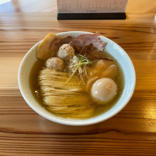 「特製塩そば+味玉」@塩そば時空の写真