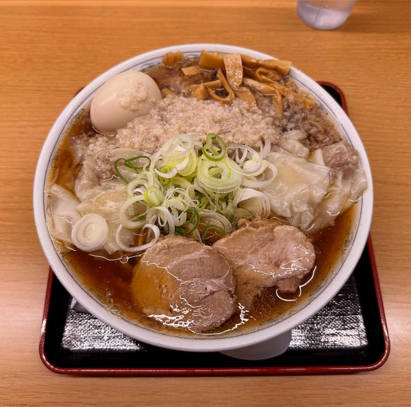 「ワンタン麺」@中華そば 雲ノ糸 あかねヶ丘店の写真