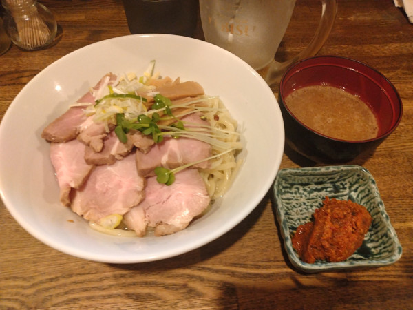 「油そば¥850+肉増¥350+辛味¥100+生ビール¥550」@燦燦斗の写真