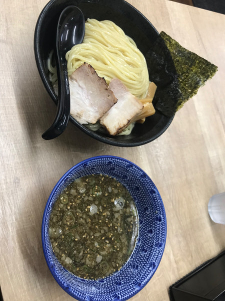 「越後醤油つけ麺＋つけ麺特盛 1.040円」@越後維新の写真