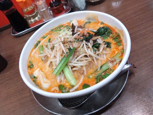 「青森担々ラーメン 1000円」@広東料理 東田の写真