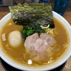 横浜家系ラーメン ひじり家の画像