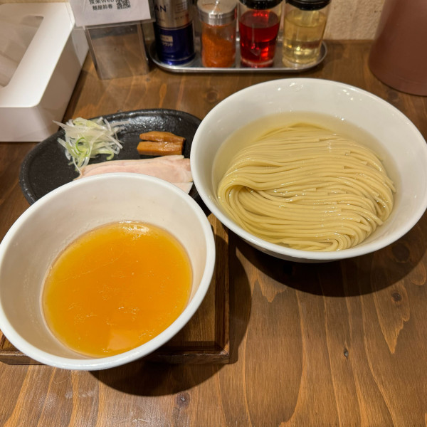 「塩つけ麺(牡蠣油)」@麺屋鈴春の写真