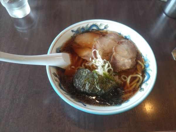 「手打ちラーメン」@豚平 本店の写真