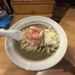 濃厚煮干蕎麦と【限定】濃厚エビ和え玉