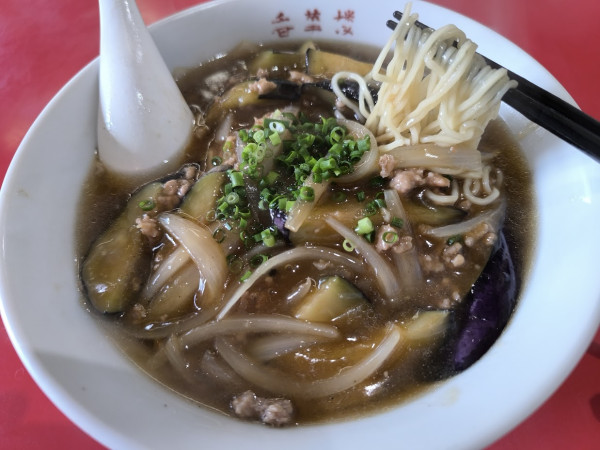 「ナスあんかけラーメン(960)」@香華楼の写真