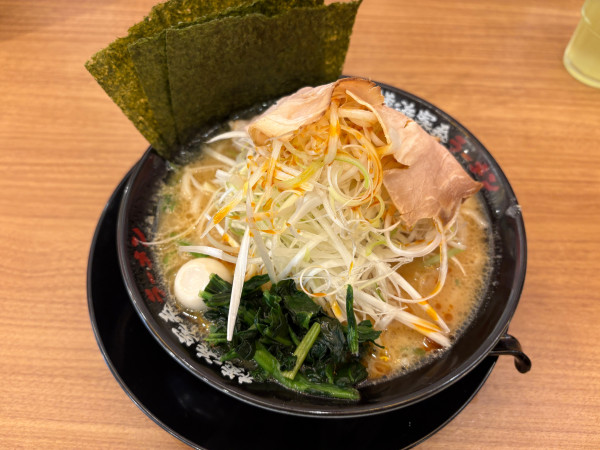 「ネギラーメン　1010円」@有楽家 浦和駅西口店の写真
