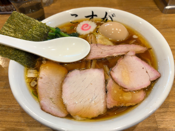 「ワンタン麺 (+味付玉子)」@白河中華そば こすがの写真