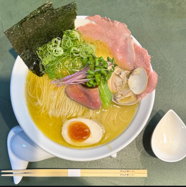 「飛騨地鶏と蛤の白湯 【特中華】」@中華そば とり木瓜の写真