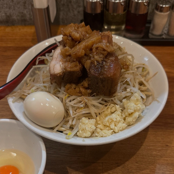 「汁なし二郎系」@麺処 青野の写真