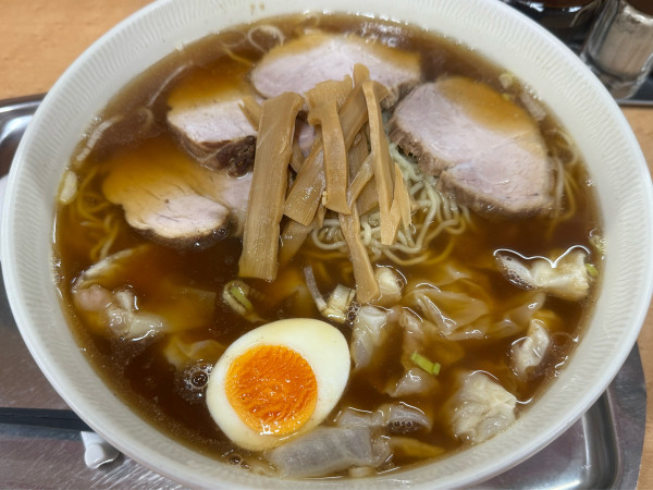 「チャーシューワンタン麺大盛」@一ノ割大勝軒の写真