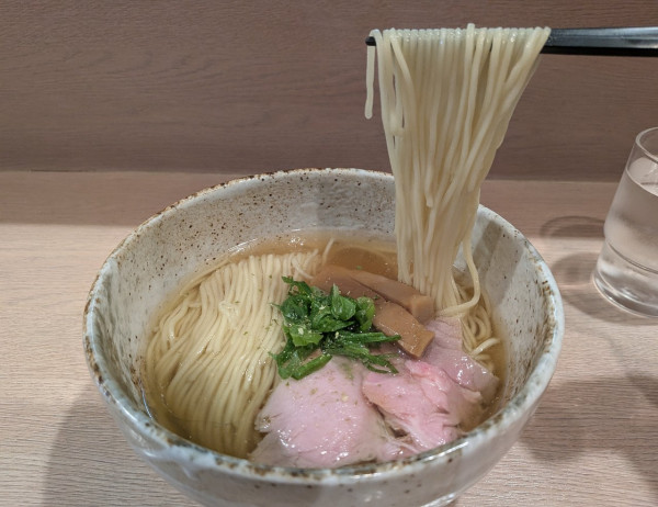 「塩らーめん」@麺笑巧真の写真