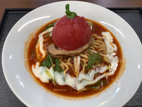 「男気とまと〜麺　1738円」@桶まる大食堂の写真