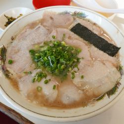 チャーシューメン750円&玉子50円