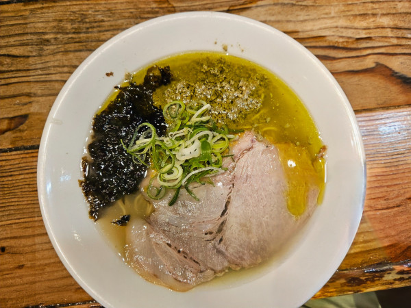 「牡蠣塩ラーメン」@むかん 池袋の写真