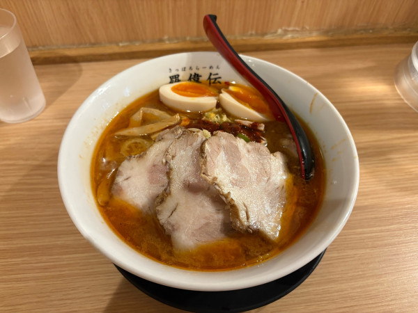 「特のせ(辛みそ)」@さっぽろ羅偉伝 立川店の写真