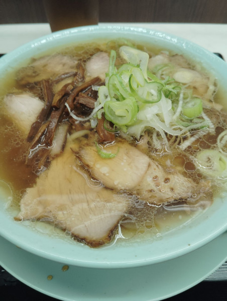 「中華そば」@新橋ニューともちんラーメン 神保町店の写真