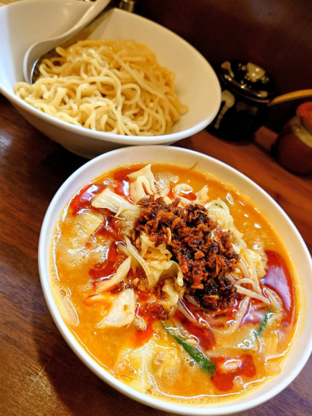 「辛口ホルモンつけ麺」@拉麺 梅太郎の写真