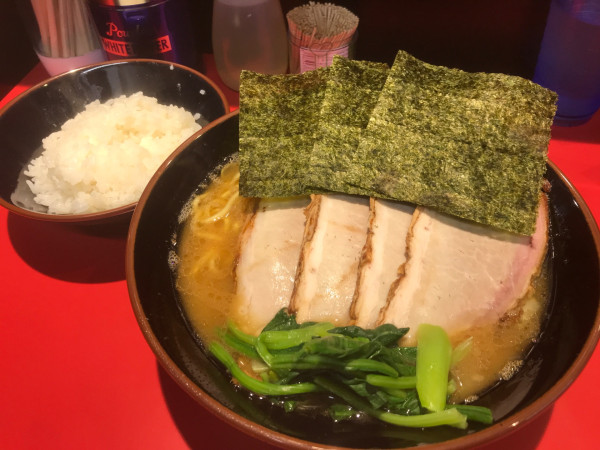 「チャーシュー麺 中盛」@横浜ラーメン 真砂家の写真