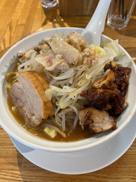 「ラーメン濃厚アブラ刻み豚」@自家製麺88の写真