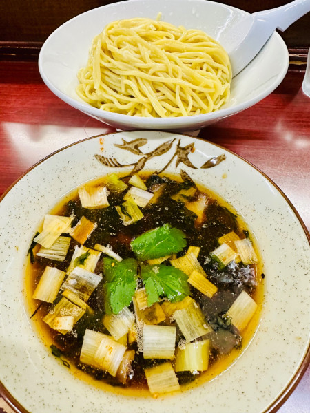 「【限定】煮干しと秋刀魚節の清湯つけ麺【950円】」@鶏こく中華 すず喜の写真