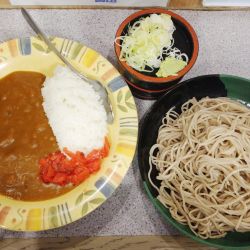 カレーセット（650円）＋大盛り（150円）