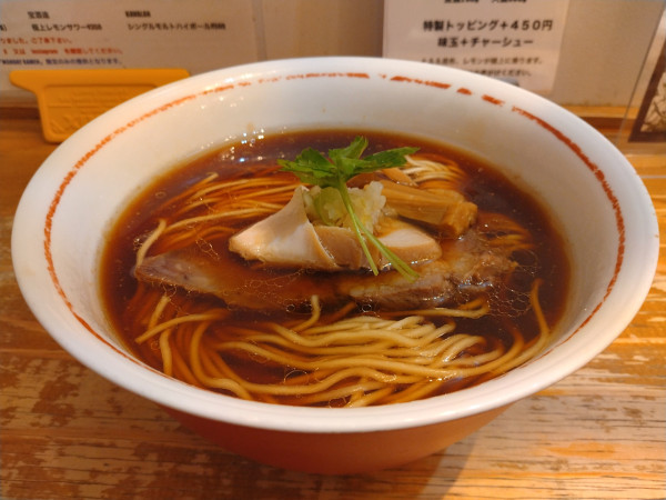 「軍鶏そば」@麺尊 RAGEの写真