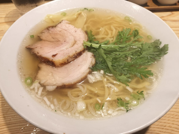 「本丸塩らー麺　1100円」@横濱元町 本丸亭 横浜店の写真