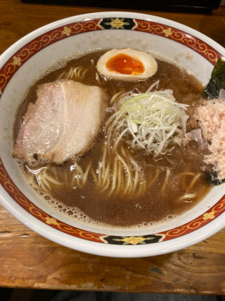 「ニボシソバ¥950」@麺や拓 堀江本店の写真