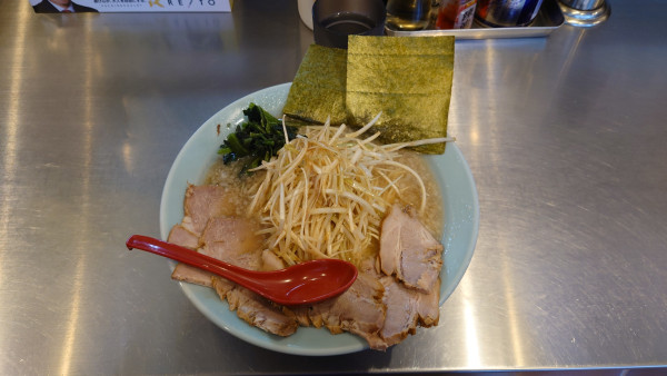 「ネギチャーシュー普通＋餃子＋小ライス」@ラーメンショップ 椿 牛久店の写真