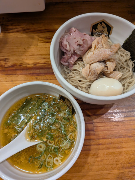 「特製昆布水サーモンつけ麺」@真鯛らーめん 麺魚の写真