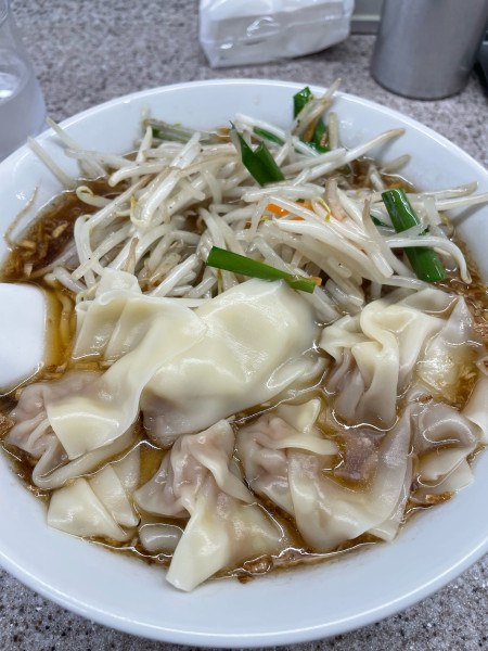 「もやしワンタン麺」@中華麺店 喜楽の写真