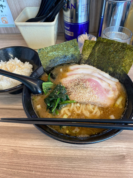 「ラーメン並」@七代目武道家の写真