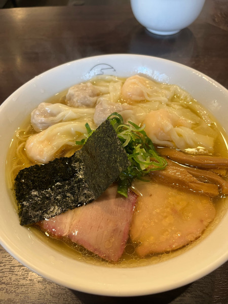 「白だし特製ワンタン麺の麺大盛」@八雲の写真