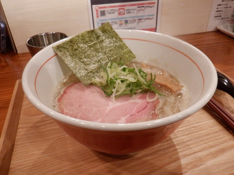 「白豚　塩　麺少なめ」@中華そば 多繋の写真