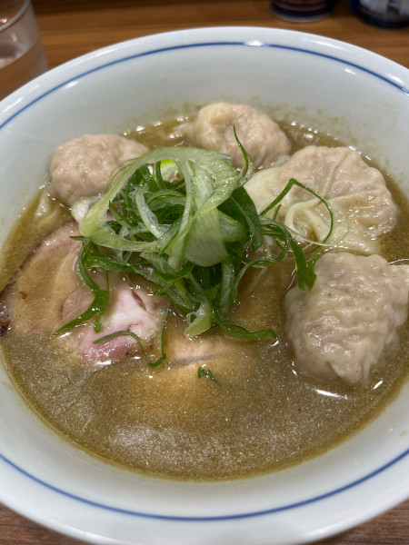 「ワンタン中華そば」@中華そば 西川の写真