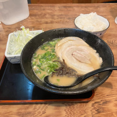 とんこつラーメン 無限の画像