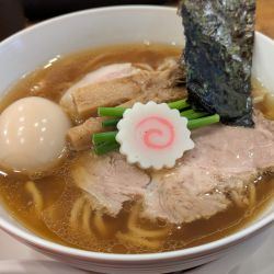 半熟煮玉子入り 中華そば 醤油