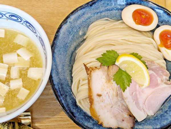 「味玉昆布水つけ麺 塩」@JAPANESE RAMEN マンちゃん 住吉店の写真
