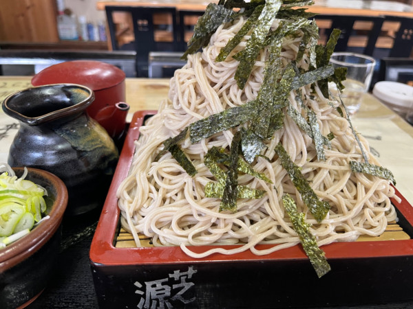 「ざるそば（大）：850円」@そば処 芝源の写真