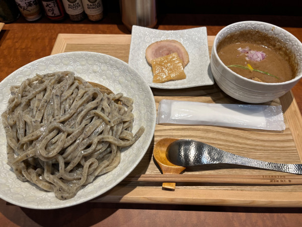 「御影つけめん（中）」@手打式特級多加水 御影麺 鏑矢の写真