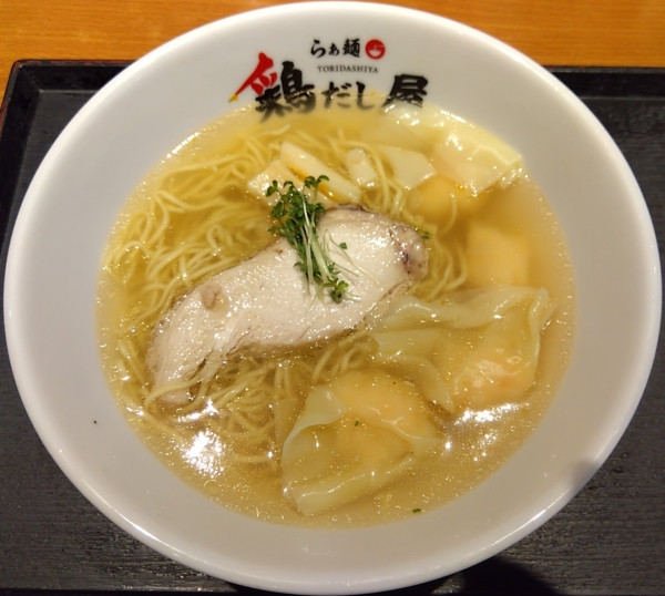 「塩海老ワンタン麺　1200円」@らぁ麺 鶏だし屋の写真