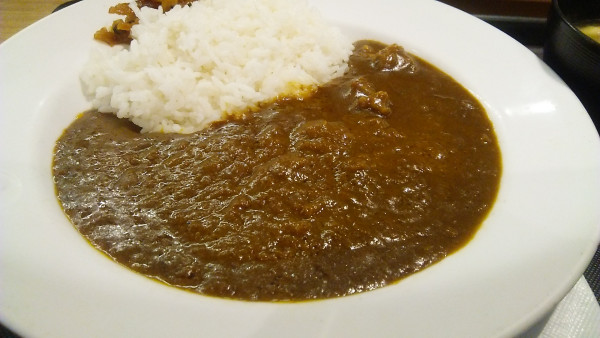 「店舗限定 欧風牛タンカレー 並盛 780円」@松屋 新宿南口店の写真
