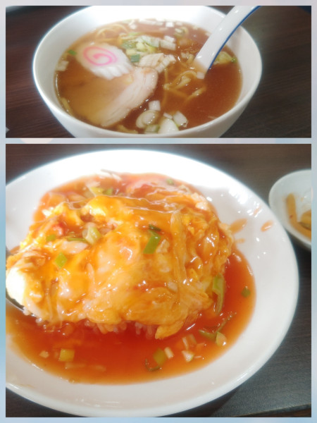 「天津飯と半ラーメン税抜750円」@中国料理 祥龍房 飯能南口店の写真