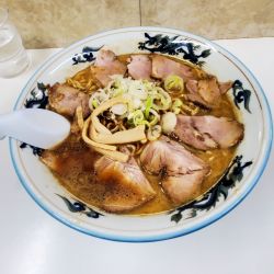 醤油チャーシュー麺大盛