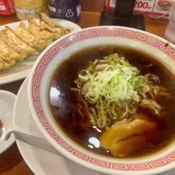 郡山ブラック素らーめん餃子セット 500円