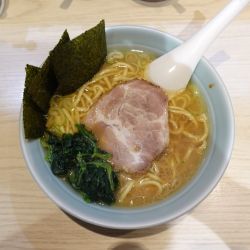 らーめん・並盛（850円）