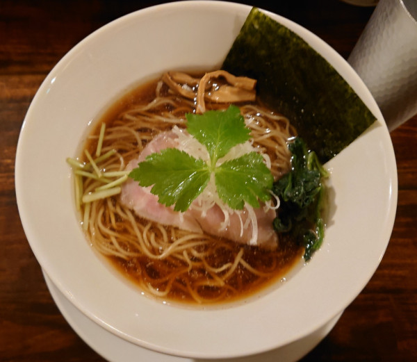 「らぁ麺・醤油（1,000円）」@Ramen 永屋の写真
