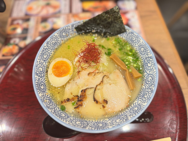 「鶏白湯チャーシューそば 880円」@鶏五味 新宿サブナード店の写真