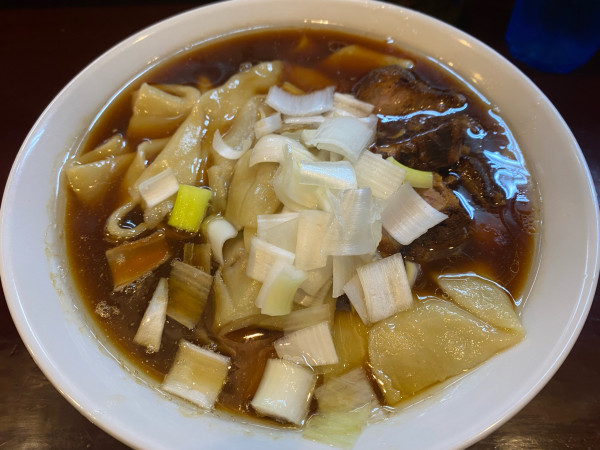 「ワンタンメン大盛」@手打ち 陰日向の写真